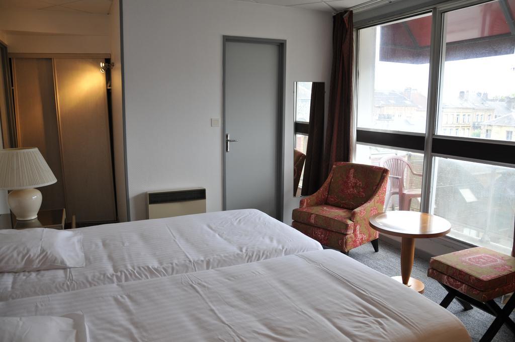 Charleville-Mézières Hotel Le Cleves المظهر الخارجي الصورة
