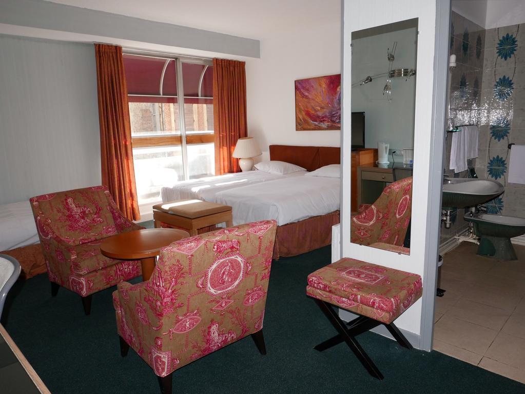 Charleville-Mézières Hotel Le Cleves المظهر الخارجي الصورة